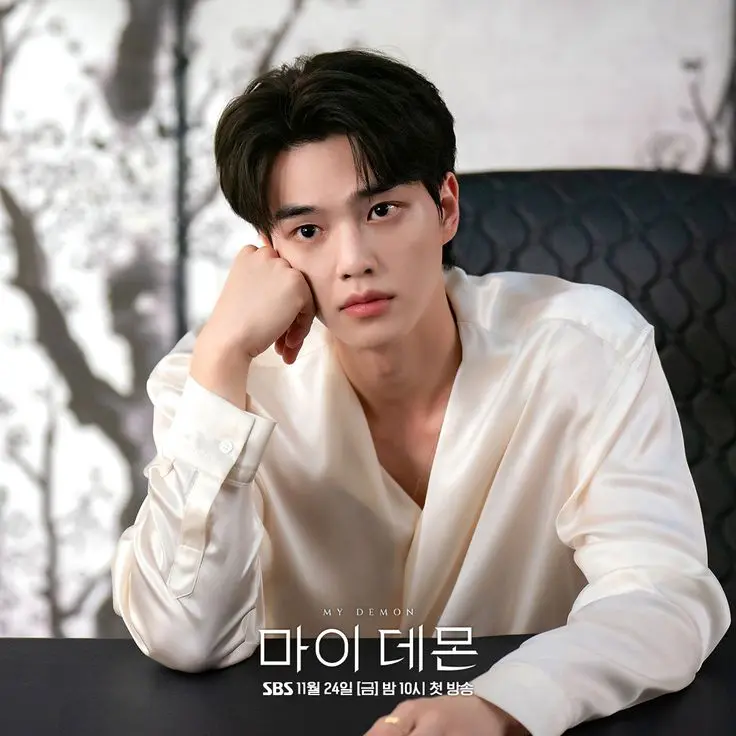 3 Unveiling the Intense World of My Demon KDrama - Feed Flow