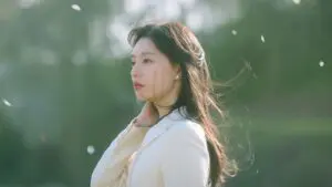 Feed Flow - https://read.feedflow.us/kdrama-queen-of-tears-korean-drama-review/