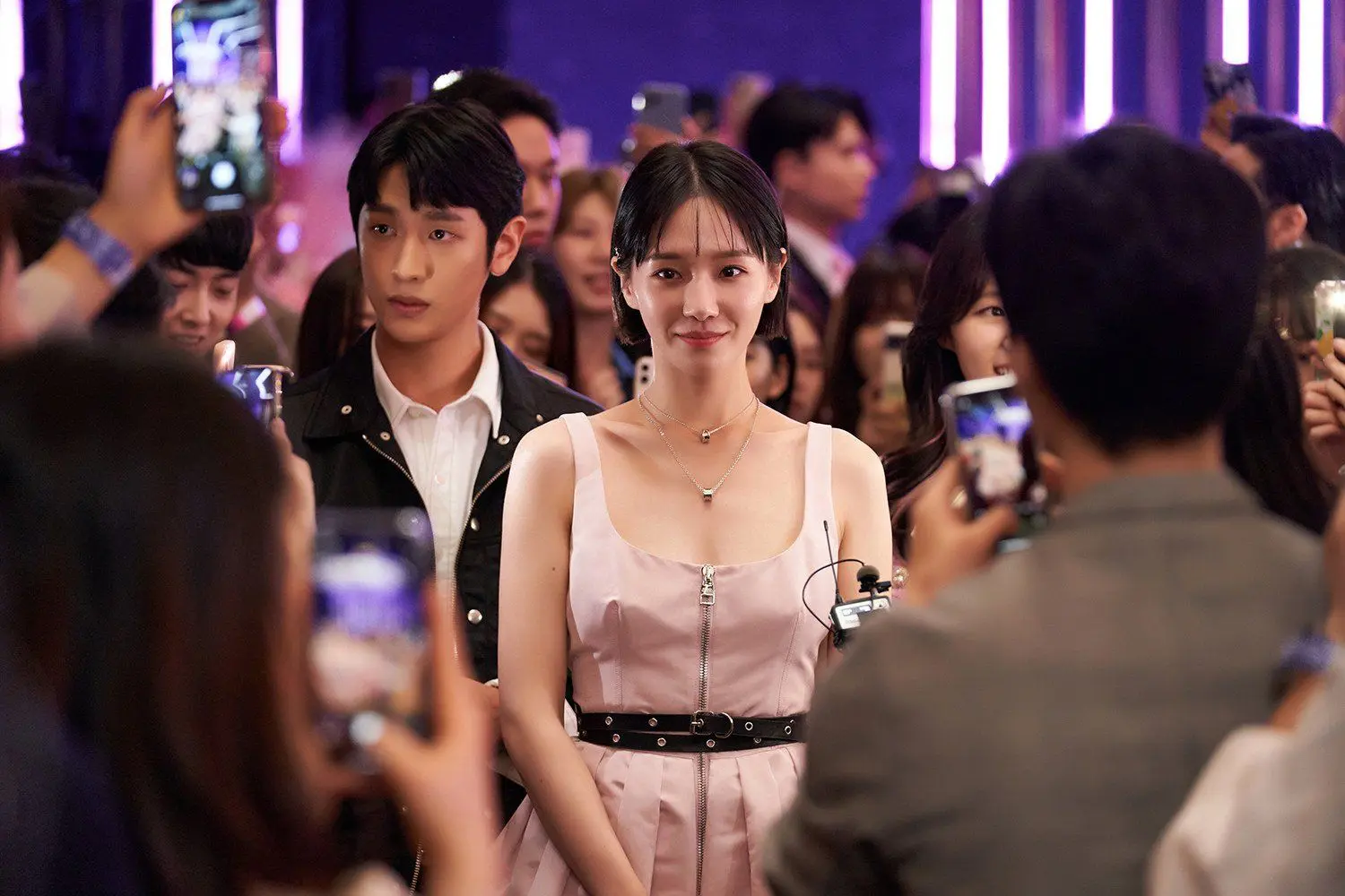 Feed Flow - https://read.feedflow.us/review-korean-drama-celebrity/