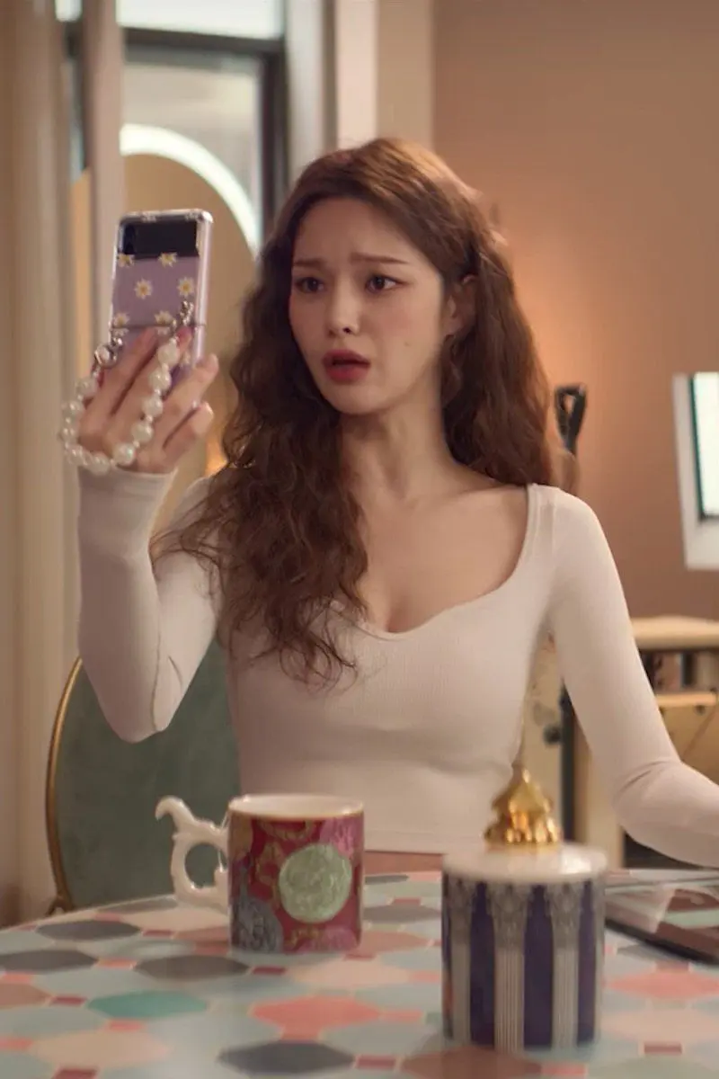 Feed Flow - https://read.feedflow.us/review-korean-drama-celebrity/