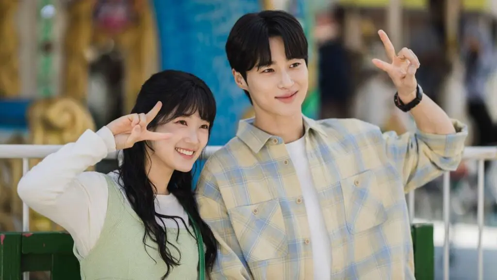 Korean Drama Lovely Runner: Best K-Drama Series Review 2025 5 Lovely Runner: One of the Best K-Drama Series Review 2024 04