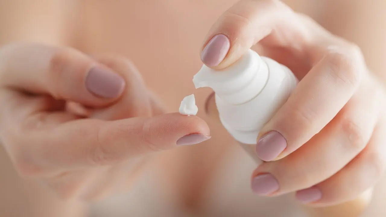 Feed Flow - https://read.feedflow.us/brightening-skin-naturally-and-permanently-guide/