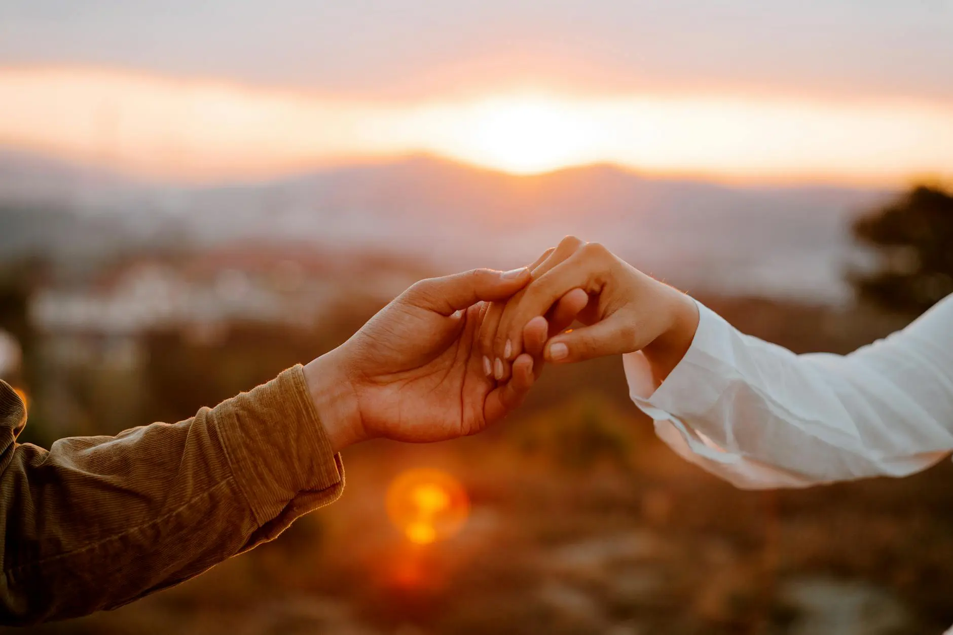 How to Give Your Crush Butterflies: 16 Ways to Attract Crush 1 How to Give Your Crush Butterflies: 16 Ways to Attract Crush