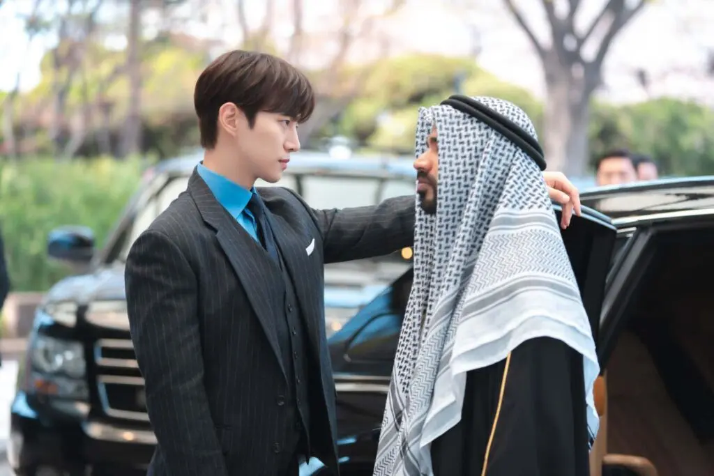Feed Flow - https://read.feedflow.us/king-the-lander-best-k-drama-series-review-2024/