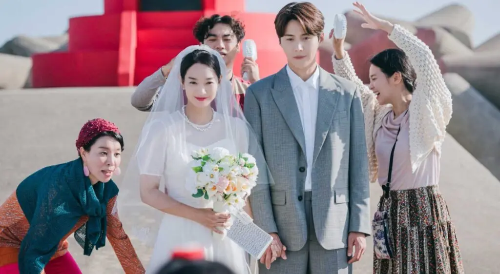 Hometown Cha-Cha-Cha: Best Korean Drama Series Review 2025 1 Hometown Cha-Cha-Cha: Best Korean Drama Series Review 2025