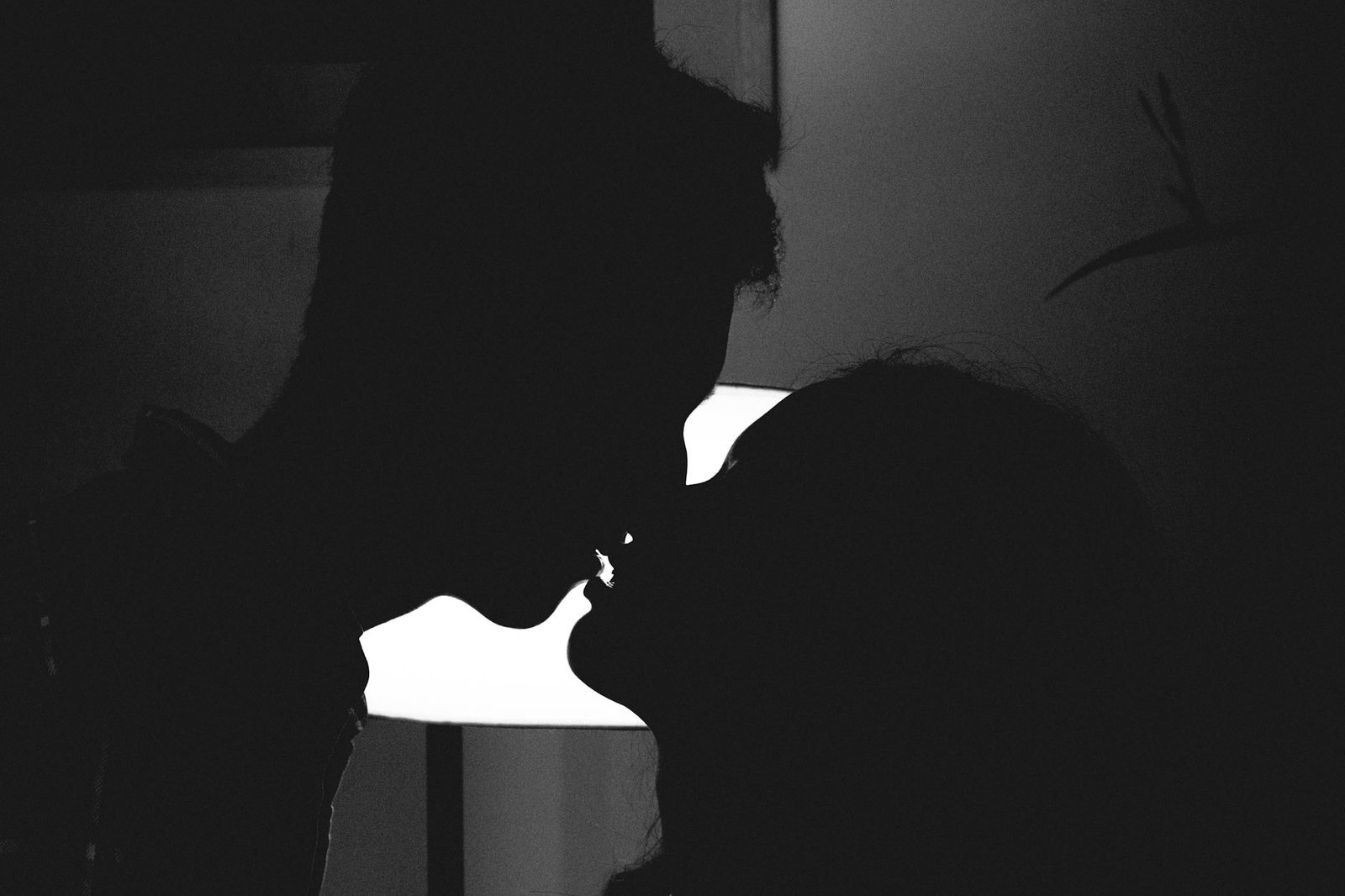 Intimacy in Relationships: Decoding its Significances 2 The Power of Intimacy: Decoding Its Significance in Relationships
