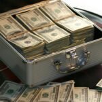 How to Build Good Financial Habits With Examples
