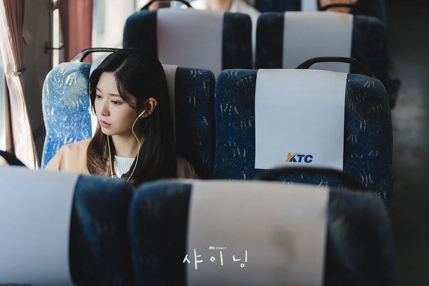 Still Shining Review: A Quiet, Emotional K Drama About Love, Timing, and Letting Go