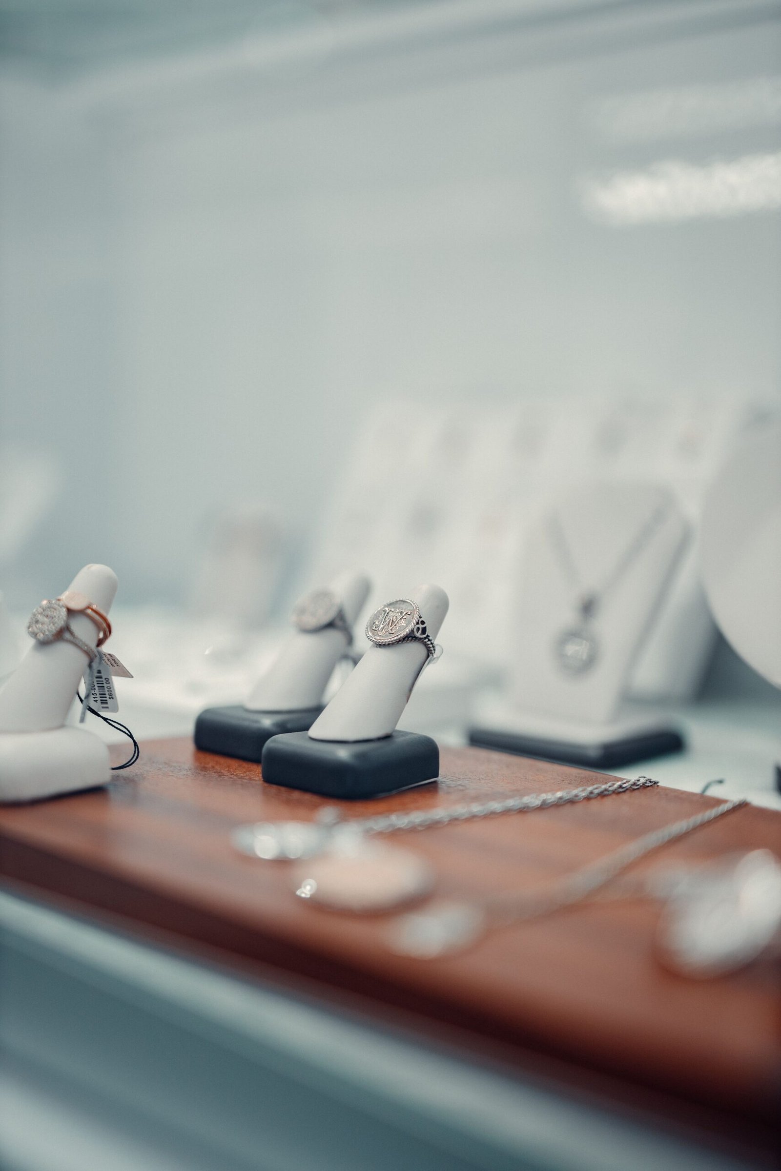 San Francisco Diamond Exchange Review: Is It Worth the Price? 1 Diamond rings displayed in an upscale jewelry store