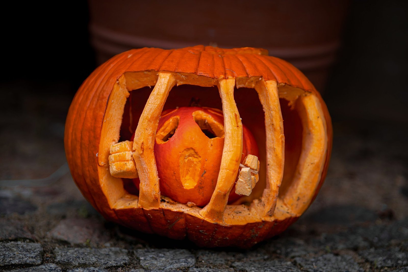 101 Halloween Pumpkin Carving Ideas for 2026: Classic, Cute, Scary & Creative 1 Creative carved Halloween pumpkin