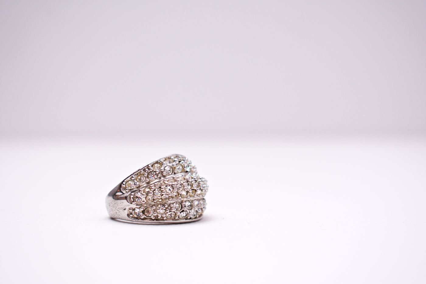 Illustrative rose gold diamond ring close-up